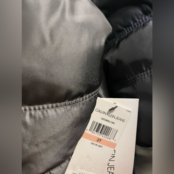 Calvin Klein Boys' Eclipse Bubble Jacket, Dark Grey - Picture 14 of 16